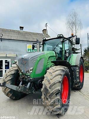 Fendt 933 VARIO Traktorok
