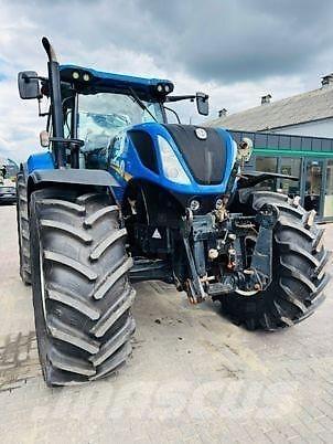 New Holland T7.230 Traktorok