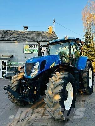 New Holland T7030 Traktorok