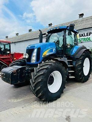 New Holland T8020 Traktorok