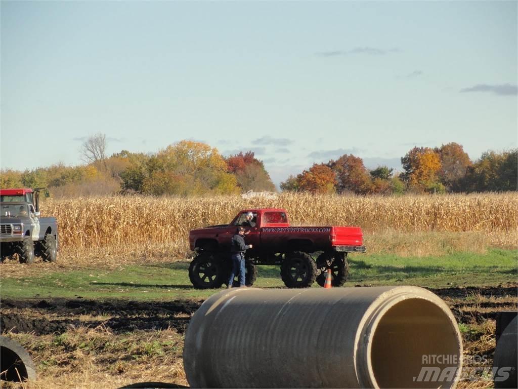 GMC K2500 Építőipar - Egyebek