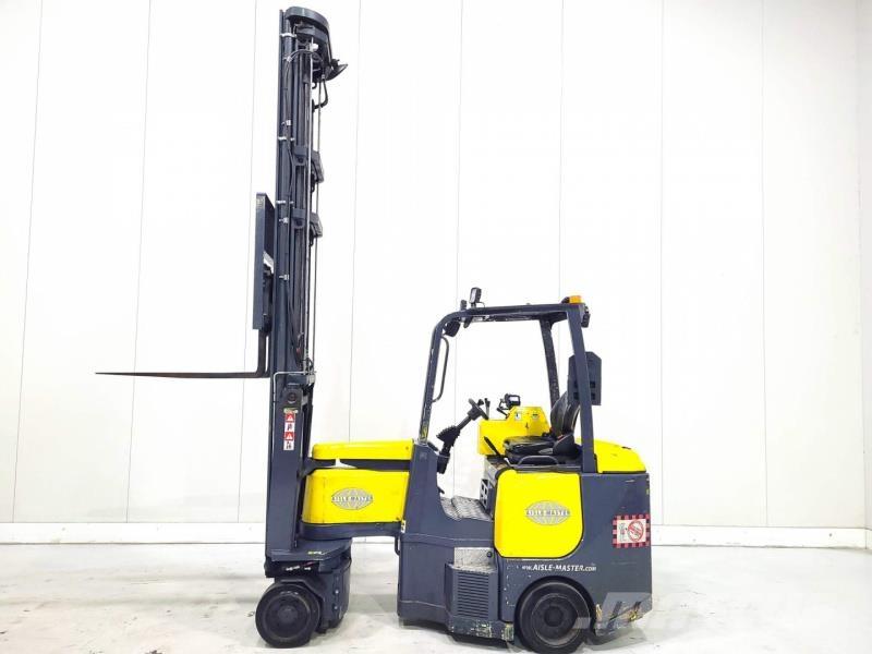 Aisle-Master 20SHE Magasraktári szűkfolyosós targonca