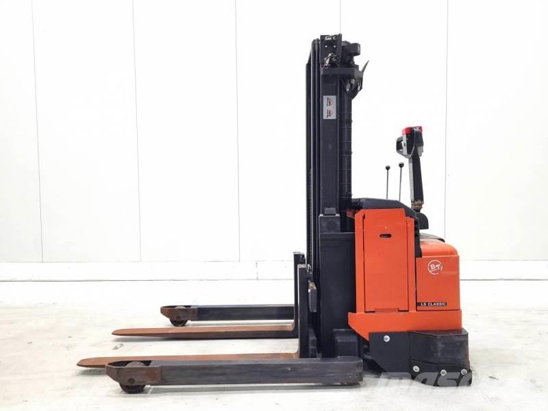 BT LST1350/12 Gyalogkíséretű targonca