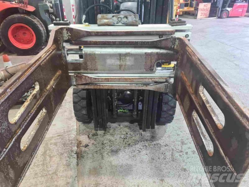 Cascade BALE CLAMP Egyéb adapterek és tartozékok