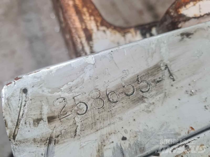 Cascade BALE CLAMP Egyéb adapterek és tartozékok