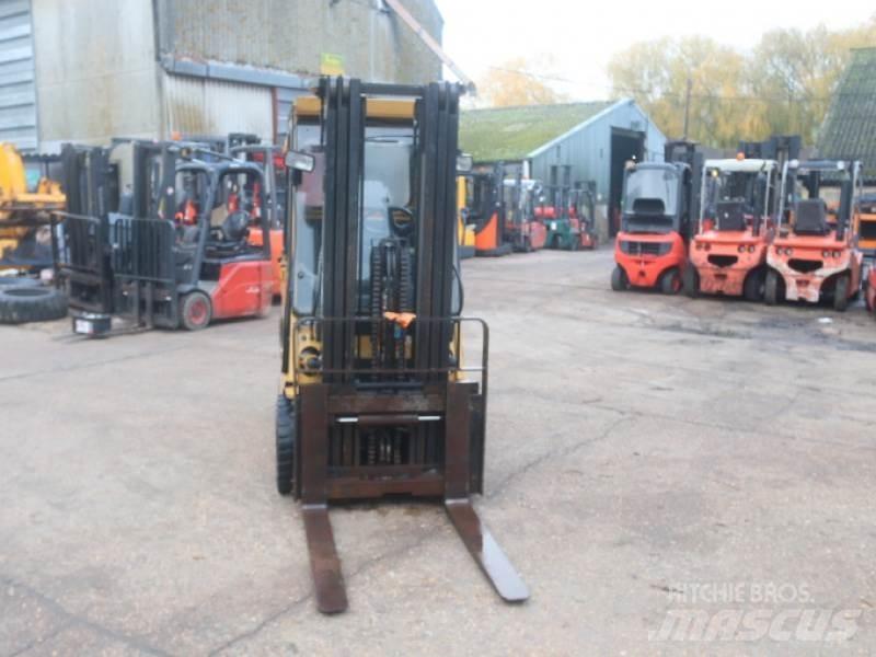 CAT GC30 Gázüzemű targoncák