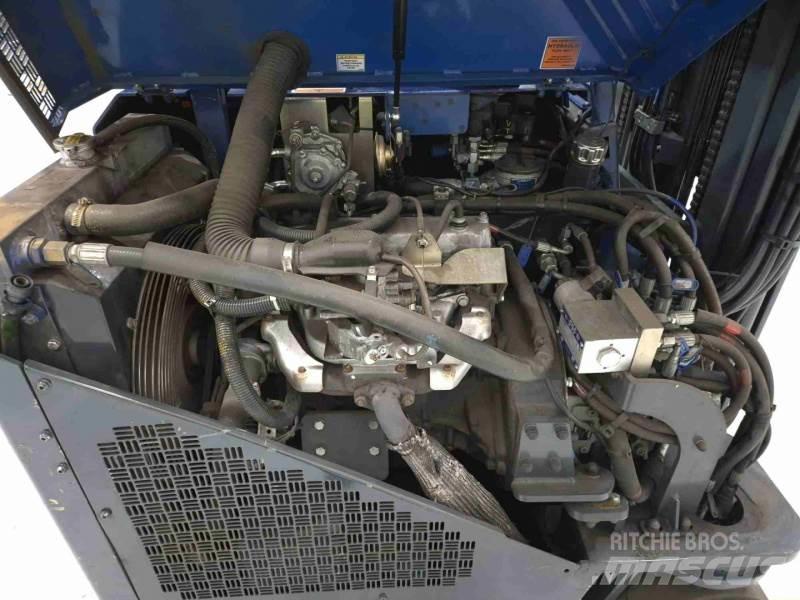 Combilift C3000CB Gázüzemű targoncák