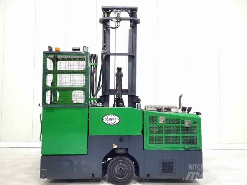 Combilift C3000GST Gázüzemű targoncák