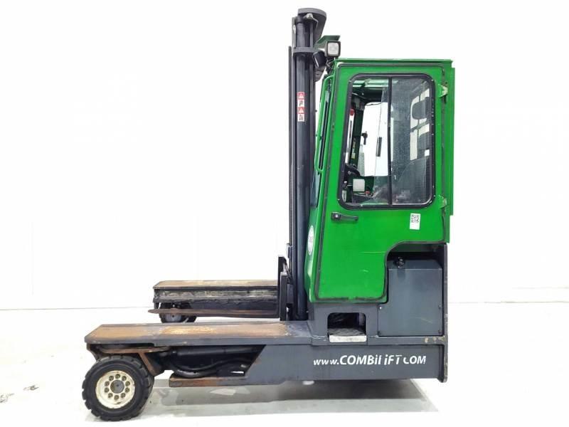 Combilift C4800 Oldalvillás targonca