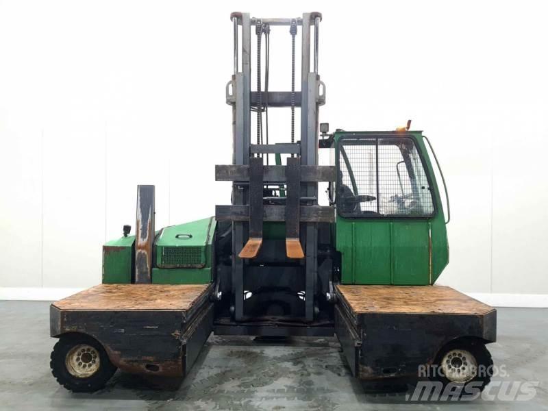 Combilift C5000SL Tolóoszlopos négyutas targonca