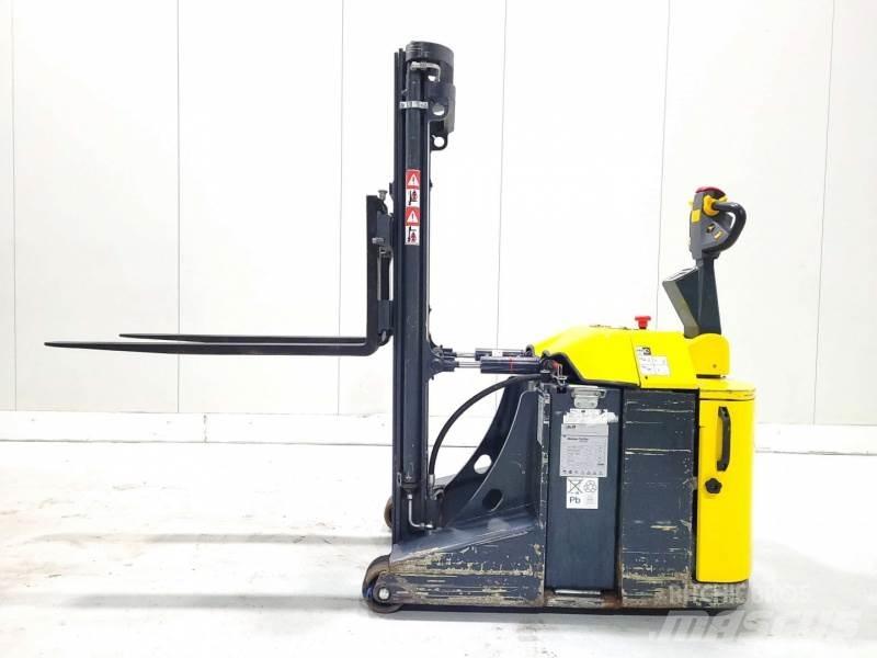 Combilift CS1500 Elektromos gyalogkíséretű targoncák