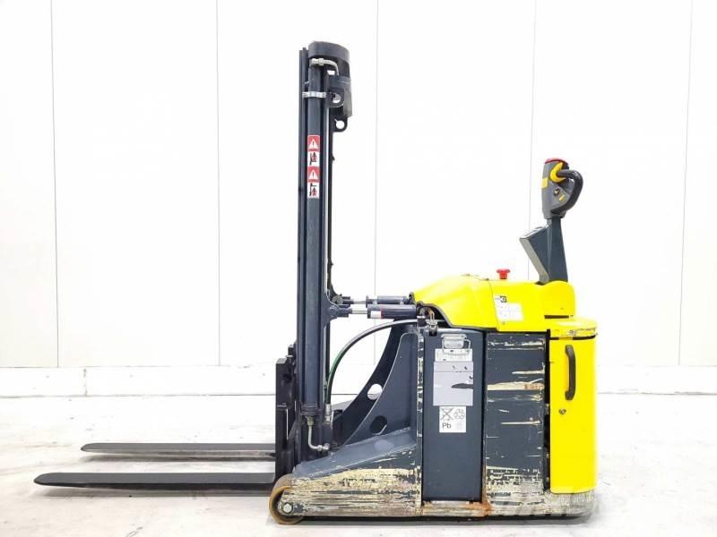 Combilift CS1500 Elektromos gyalogkíséretű targoncák