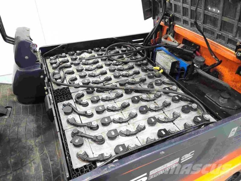 Doosan B25X-5 Elektromos targoncák