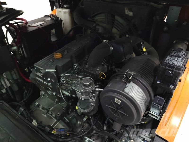 Doosan D25S-7 Dízel targoncák