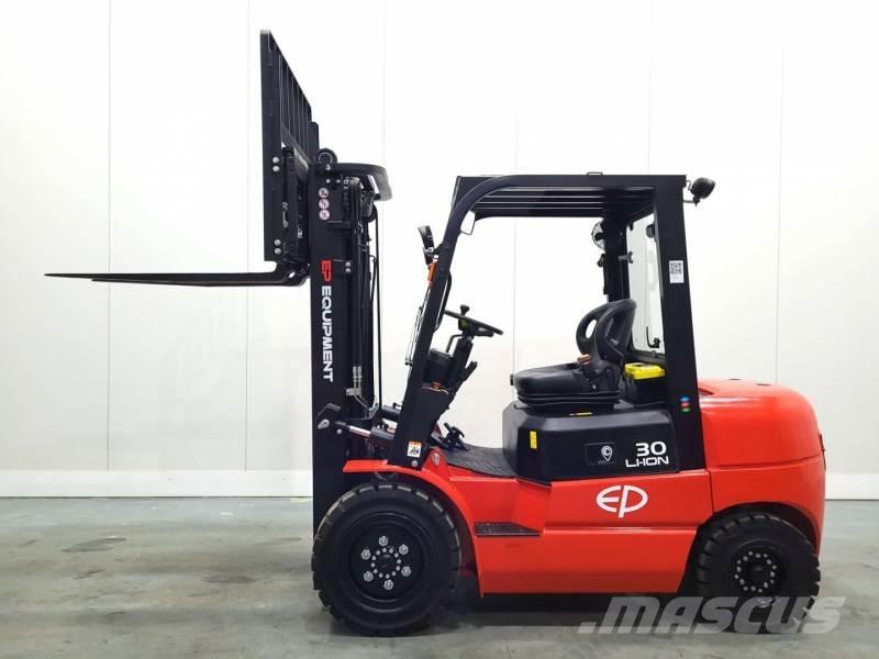EP EFL302 205 HC Elektromos targoncák