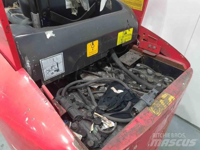 Flexi AC1000 Magasraktári szűkfolyosós targonca