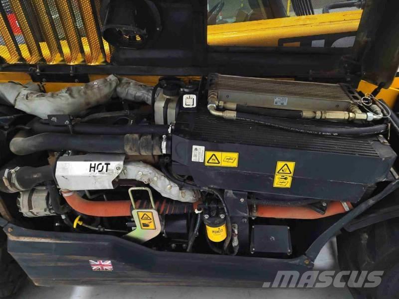 JCB 525-60T4 Teleszkópos rakodók