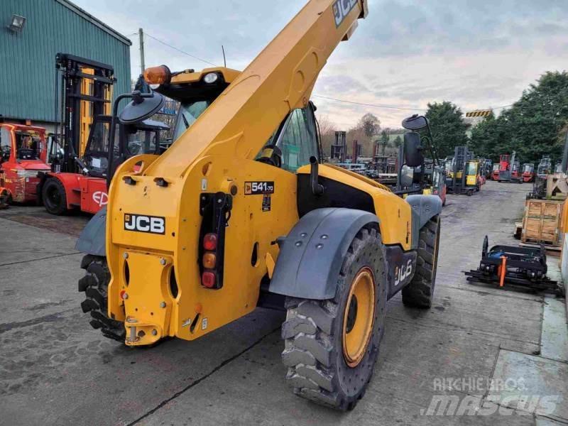 JCB 541-70WM Teleszkópos rakodók