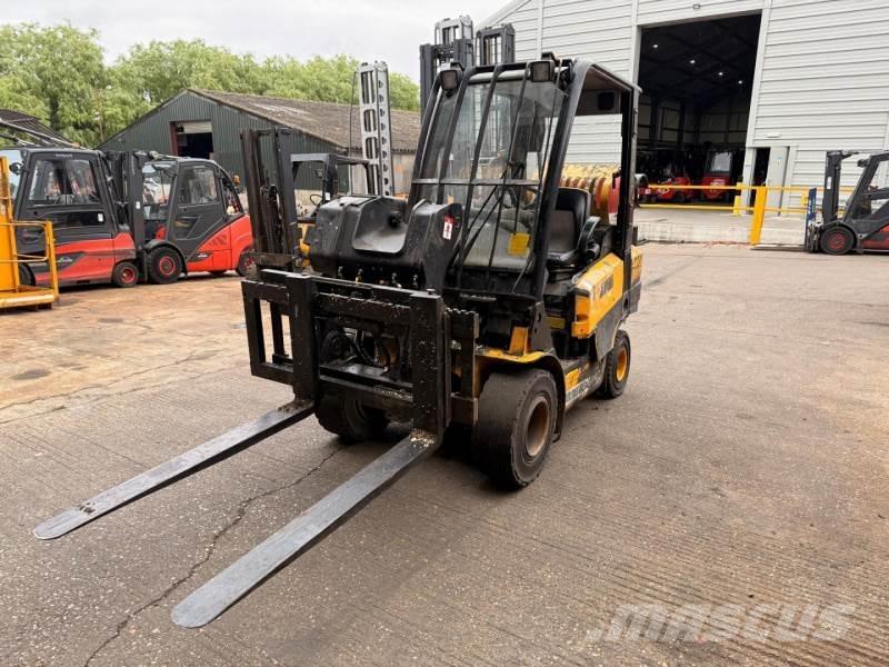 JCB TLT30G Teleszkópos rakodók