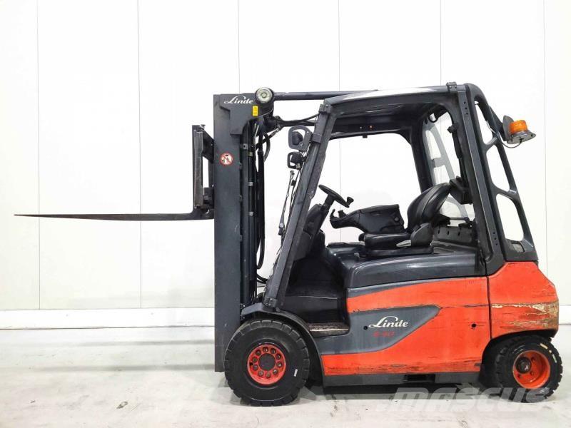 Linde E30-01 Elektromos targoncák