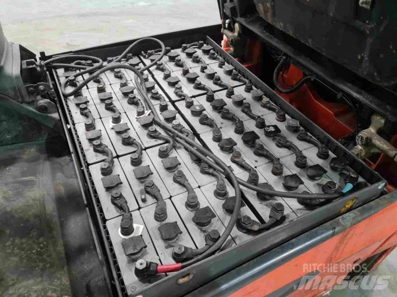Linde E30-01 387 Elektromos targoncák