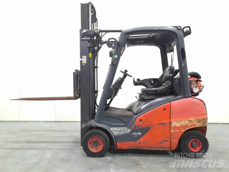 Linde H16T-01 391 Gázüzemű targoncák