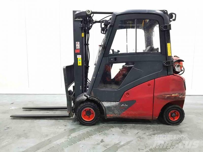 Linde H20T-01 391 Gázüzemű targoncák