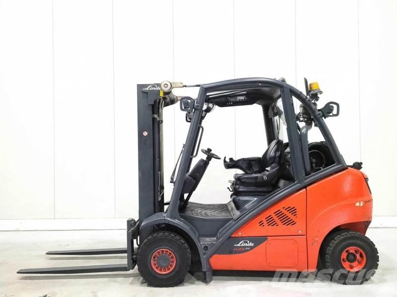 Linde H25T-02 Gázüzemű targoncák