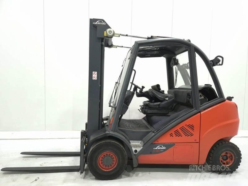 Linde H30T Gázüzemű targoncák