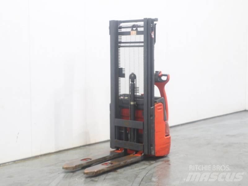 Linde L10 379 Kézi raklapemelők