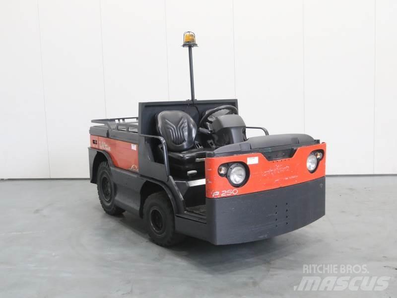 Linde P250 127 Vontatótargonca