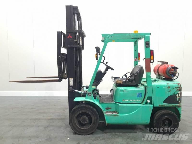 Mitsubishi FG35K Gázüzemű targoncák