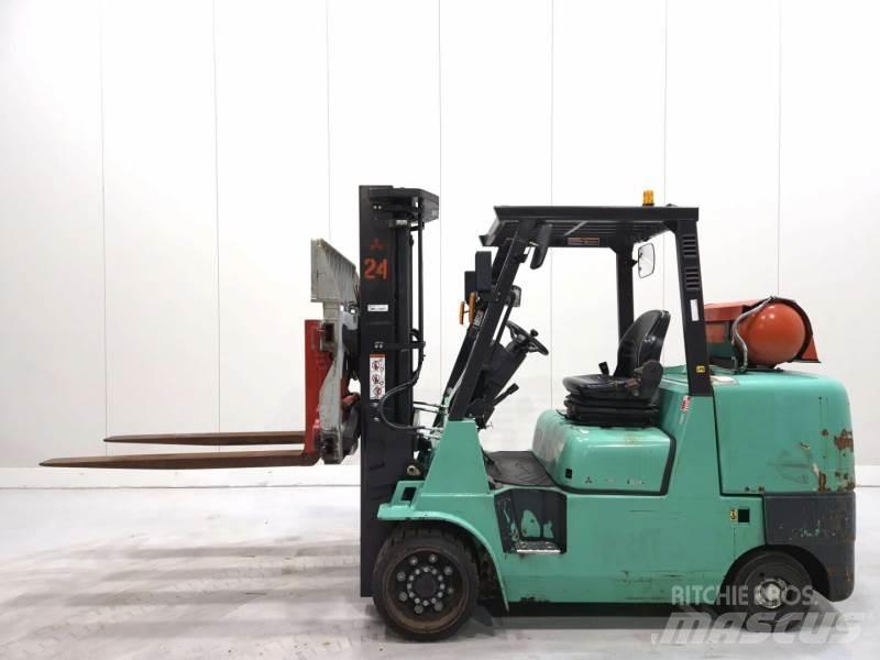 Mitsubishi FGC55K Gázüzemű targoncák