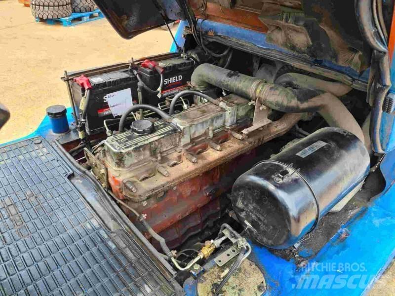 Nissan FO4D40Q2 Dízel targoncák