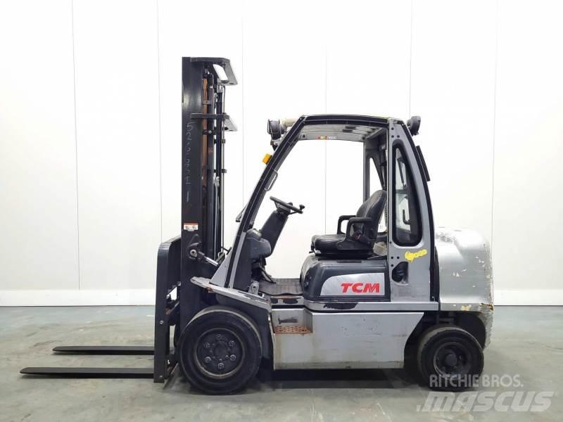 Nissan YG1D2A32H Dízel targoncák