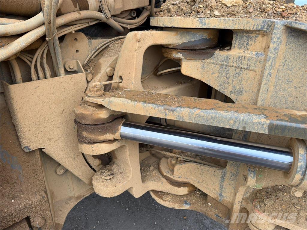 Doosan DA45 Csuklósdömperek