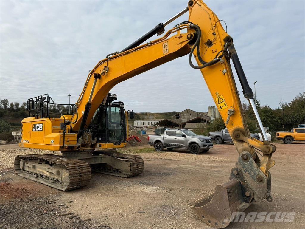 JCB 220X L 4F Lánctalpas kotrók