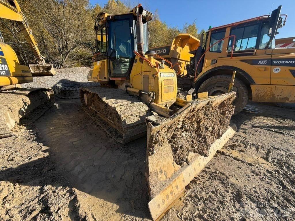Komatsu D51PX lánctalpas dózerek