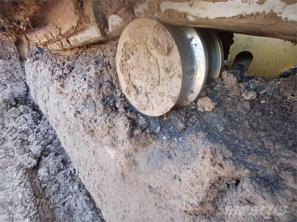 Komatsu D65PX-17 lánctalpas dózerek