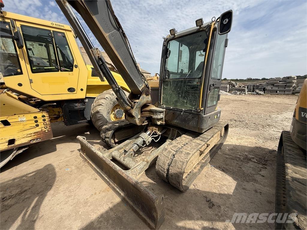 Volvo ECR88D Lánctalpas kotrók