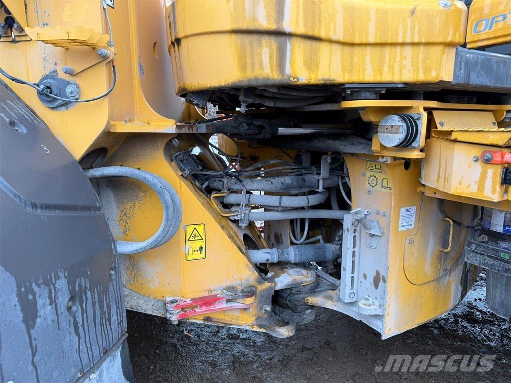 Volvo L110H Gumikerekes homlokrakodók
