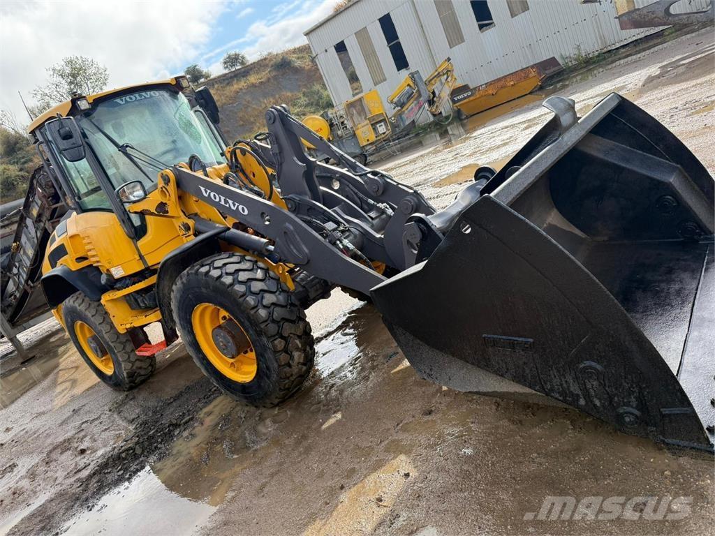 Volvo L45H Gumikerekes homlokrakodók