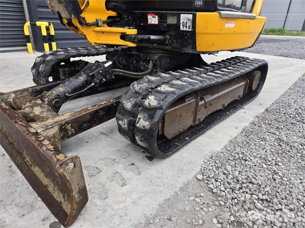 JCB 8026 Mini kotrók < 7t