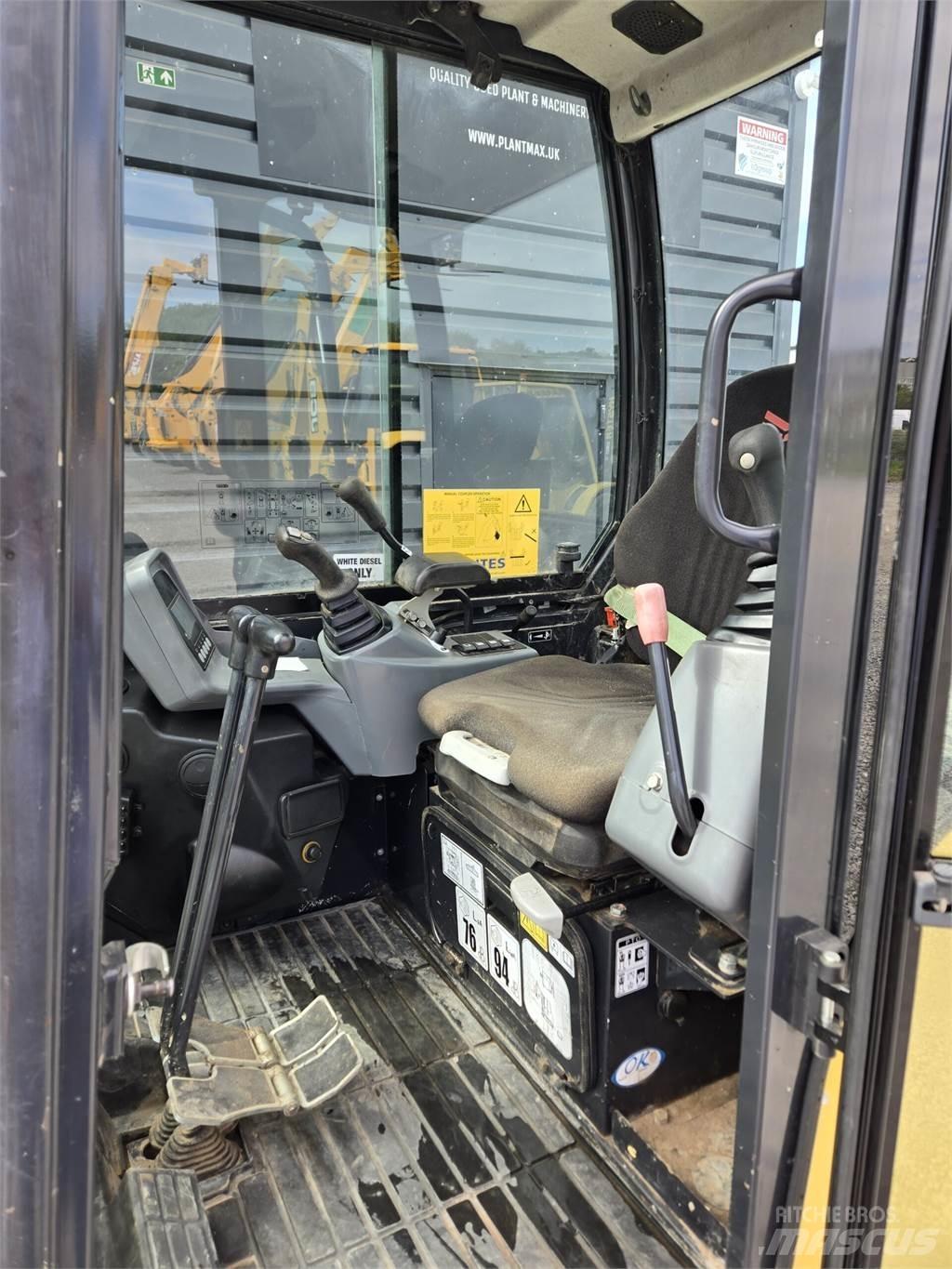 Yanmar SV26 Mini kotrók < 7t