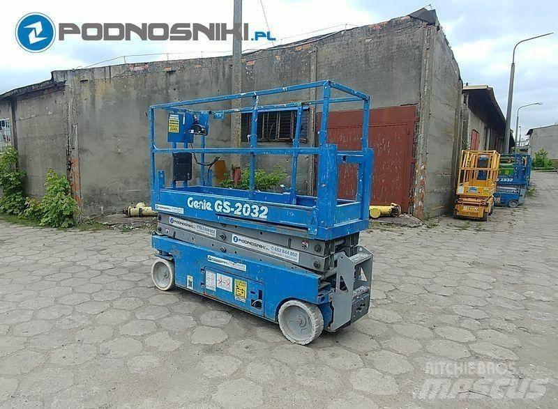 Genie 2032 Ollós emelők