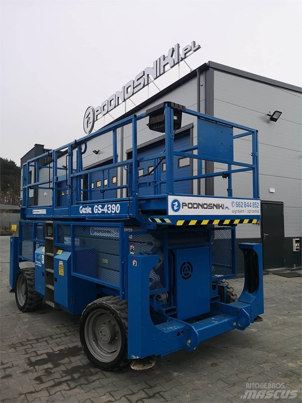 Genie GS-4390 Ollós emelők