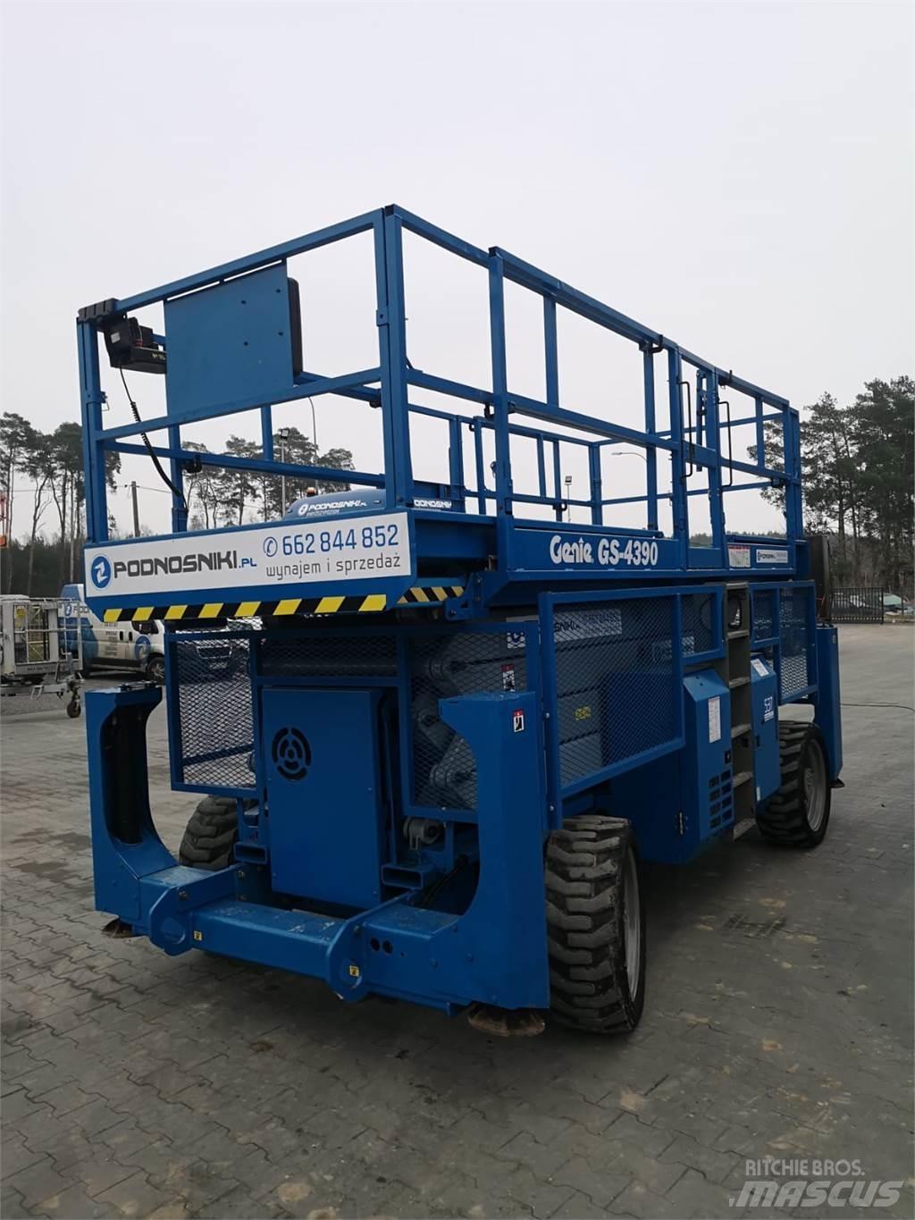 Genie GS-4390 Ollós emelők