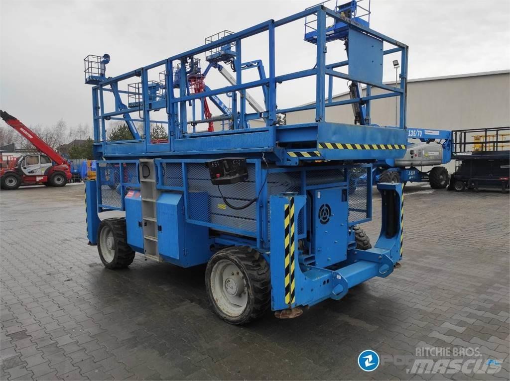 Genie GS-4390 Ollós emelők