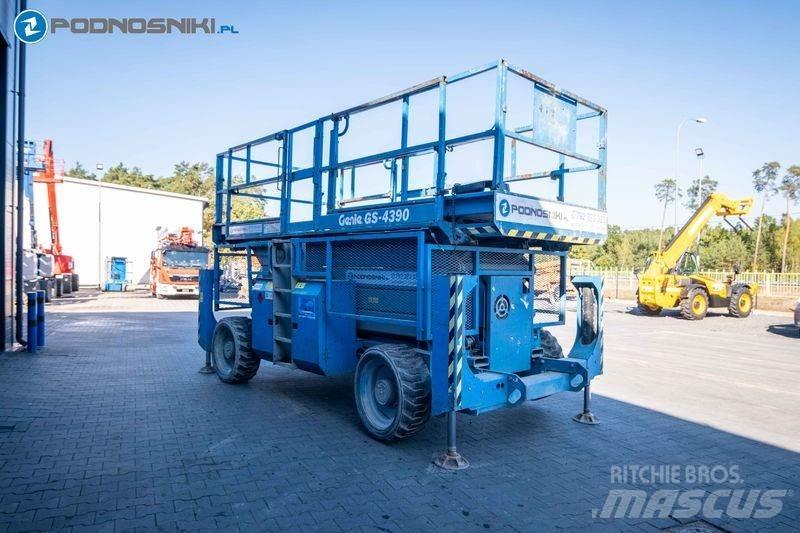 Genie GS-4390 Ollós emelők