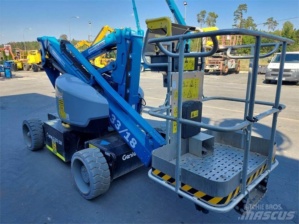 Genie Z-33/18 Karos emelők